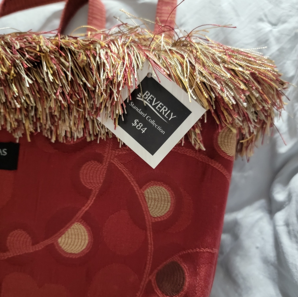 Handbag - Picture 2 of 4